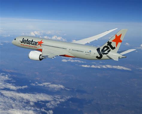 Experience the Jetstar Boeing 787 Dreamliner .
